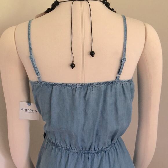 Arizona Light Wash Jean Romper- XS - Picture 6 of 12